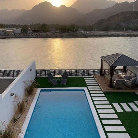 Great Escape For Family And Friends 4Br Villa With Private Pool And Sea View Fujairah Exterior photo