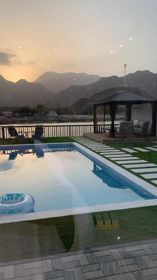 Great Escape For Family And Friends 4Br Villa With Private Pool And Sea View Fujairah Exterior photo